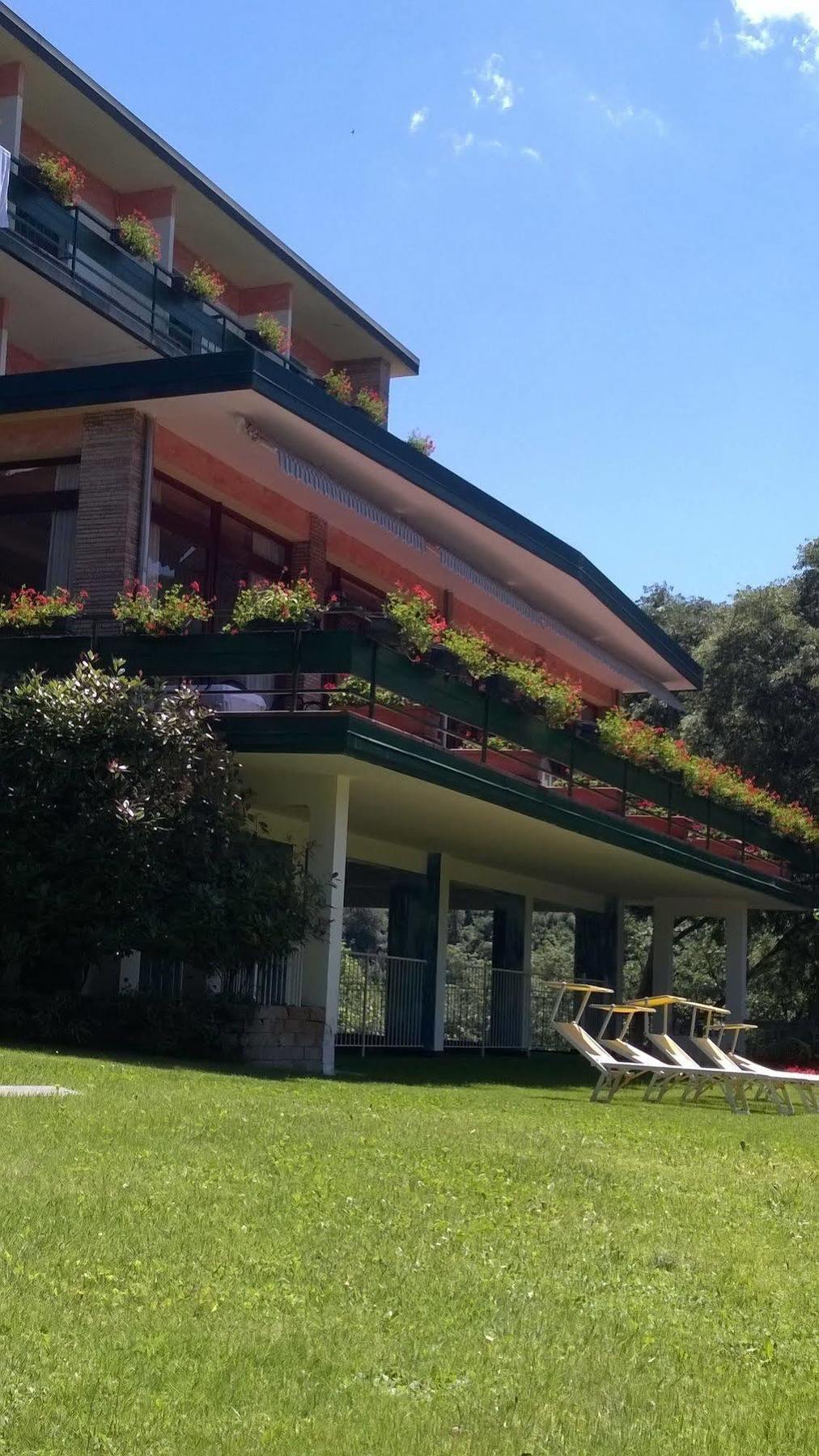 Hotel Parco Della Fonte Vallio Terme Exteriör bild