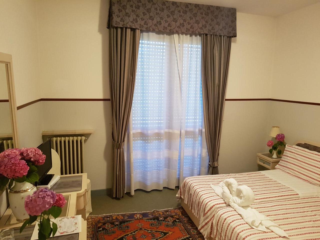 Hotel Parco Della Fonte Vallio Terme Exteriör bild